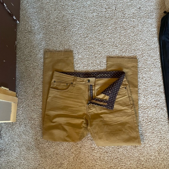 Prana Men’s Mustard Orange Large Hiking Pants - Picture 5 of 8